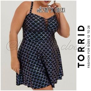 Torrid Iridescent Mermaid Scale Wireless Long Lattice Front Swim Dress 2X 18 20